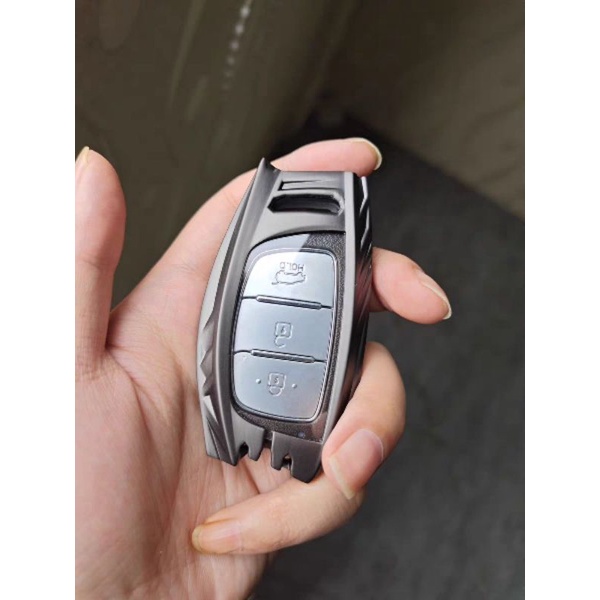 Ốp khóa kim loại Hyundai Elantra, Tucson, i10 2016-2020, Hyundai Creta 2022