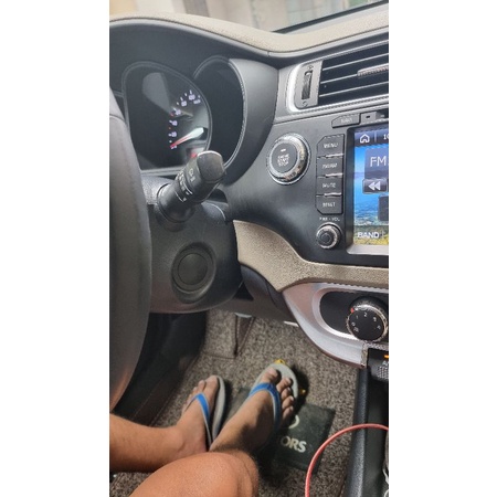 Nút start stop Kia Rio Nút khởi động thông minh có  đề nổ từ xa tích hợp trên chìa khóa zin tặng kèm bút thử điện 12V