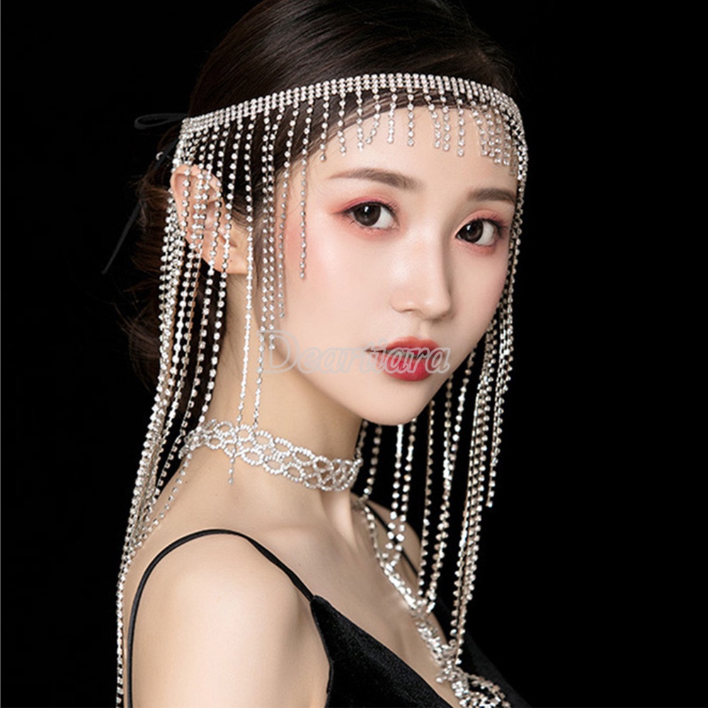 Vòng cổ mặt hoa đính kim cương giả lấp lánh