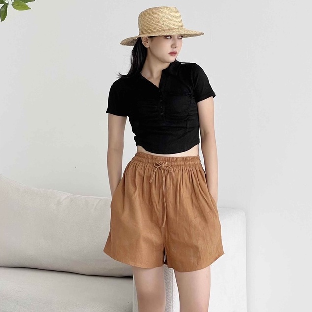 Quần short nữ cơ bản lưng thun dây rút có túi thời trang GAGO màu nâu GO3977
