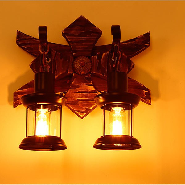 Đèn treo tường bằng gỗ cho quán cafe