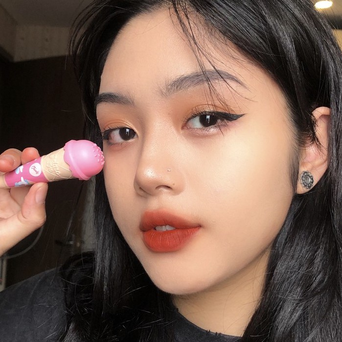 [ Tặng Kèm Gương ] Set 2 Thỏi Son Que Kem Mịn Lì Ice Cream Unicorn Castle | BigBuy360 - bigbuy360.vn