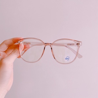 Kính nhựa dẻo dáng to cứng cáp