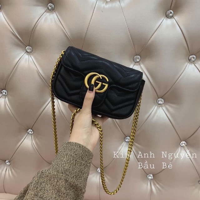 Túi chữ G màu đen 18cm dây xích