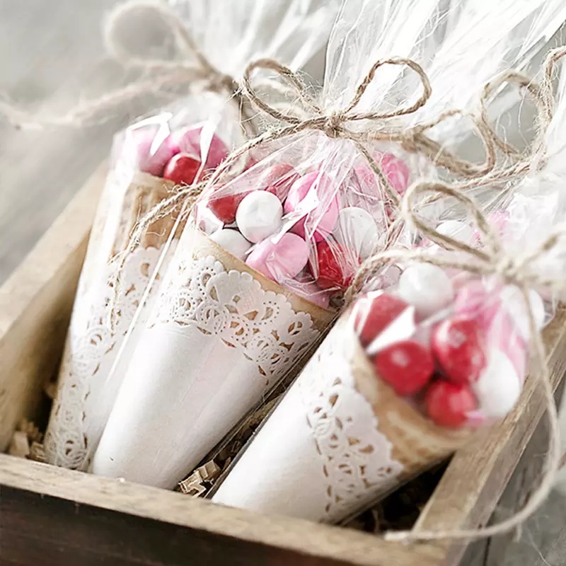 Bộ 50 túi nhựa dạng củ cà rốt trong suốt đựng kẹo