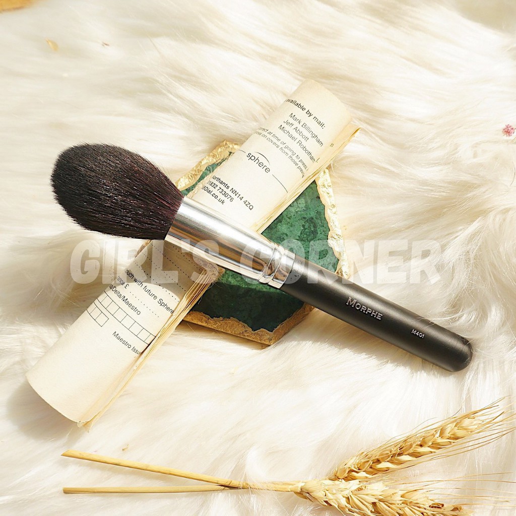 Cọ phủ phấn shape oval Morphe M401