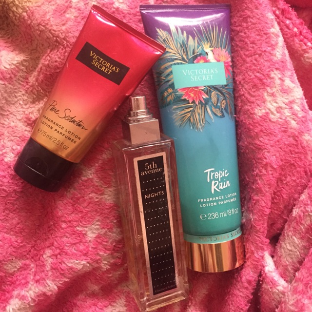 Combo 3+ ( nước hoa elizabeth + 2 lotion victoria’s secret)