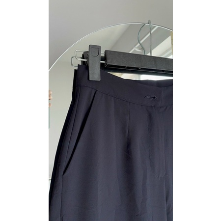 Sét áo Blazer đệm vai hepton và quần tây đen thời trang