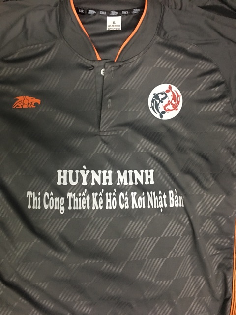 Nhận in logo, số quần áo và tên.