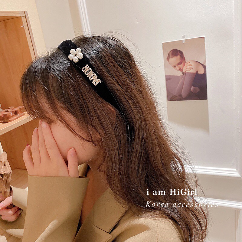 các mẫu cài tóc nền nhung đen đính trai nhân tạo &amp; đá