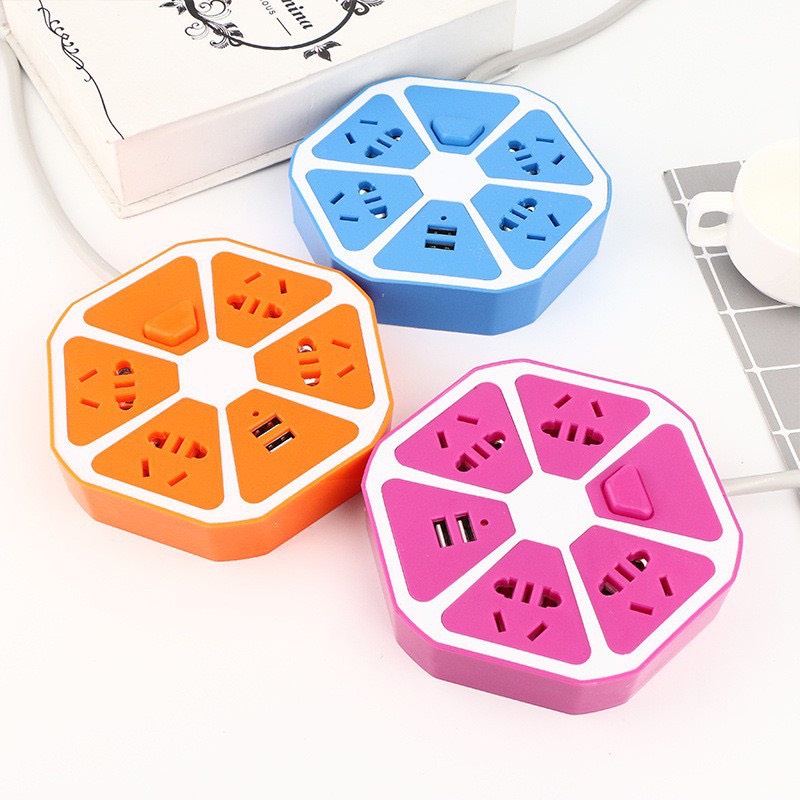 Ổ CẮM ĐIỆN ĐA NĂNG HÌNH TRÁI CAM LỤC GIÁC NHIỀU MÀU CÓ CÔNG TẮC GỒM 4 LỖ CẮM ĐIỆN VÀ 2 CỔNG USB, PHÍCH CẮM