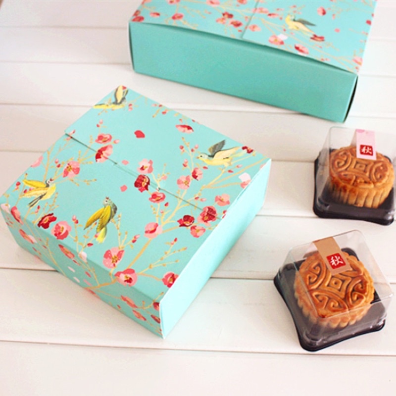 Hộp 4 bánh trung thu 50gr hộp bìa quà tặng-nhiều mẫu