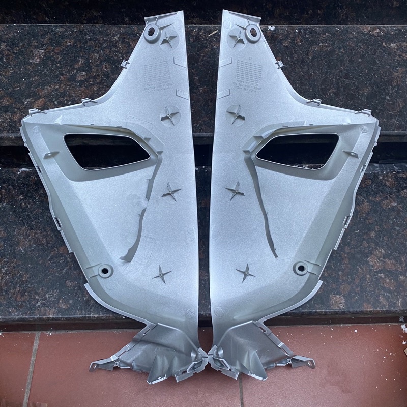 Cánh yếm trong wave 110,wave alpha 2017 2018 2019 2020 2022 2021 zin chính hãng Honda