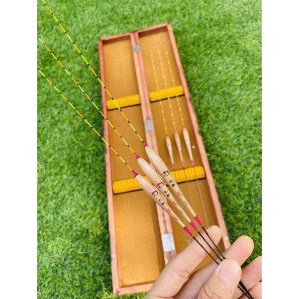 Phao Cỏ Băng Ảnh