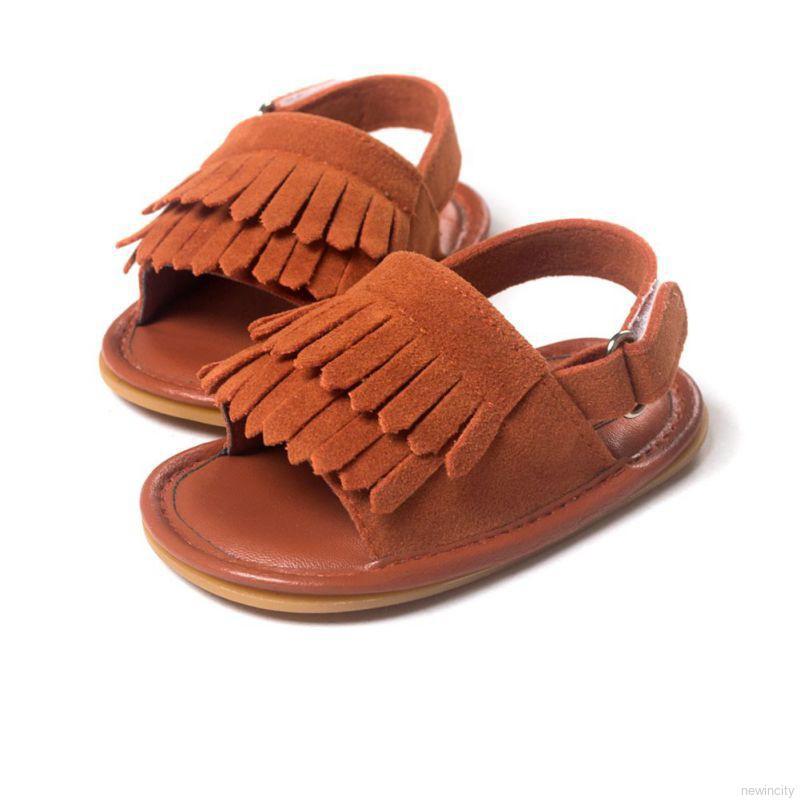 Sandal da PU phối tua rua cho bé