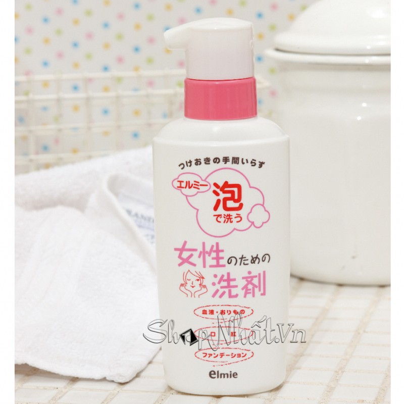 Nước giặt đồ ló, tẩy các vết bẩn siêu mạnh KOSE Nhật Bản 200ml chiết xuất từ thiên nhiên