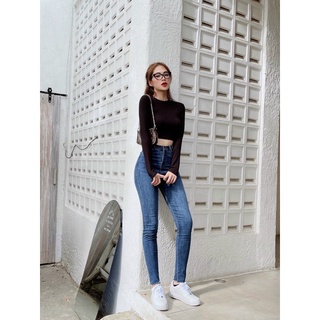 Áo Thun Croptop Ôm Body Cổ Tròn Dáng Basic
