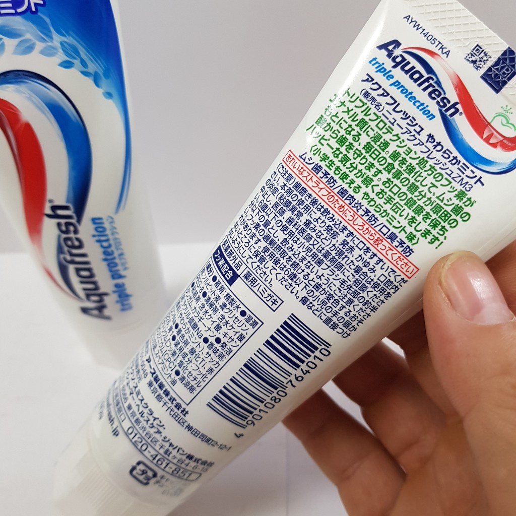 Kem đánh răng Aquafresh 140g Nhật Bản