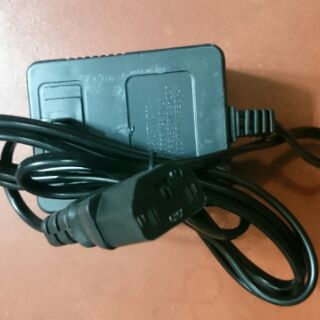 Bộ đổi điện từ 220v sang 12v 1 chiều ( adapter ).