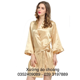 Áo choàng lụa màu vàng makeup-salon-spa có in tên theo yêu cầu