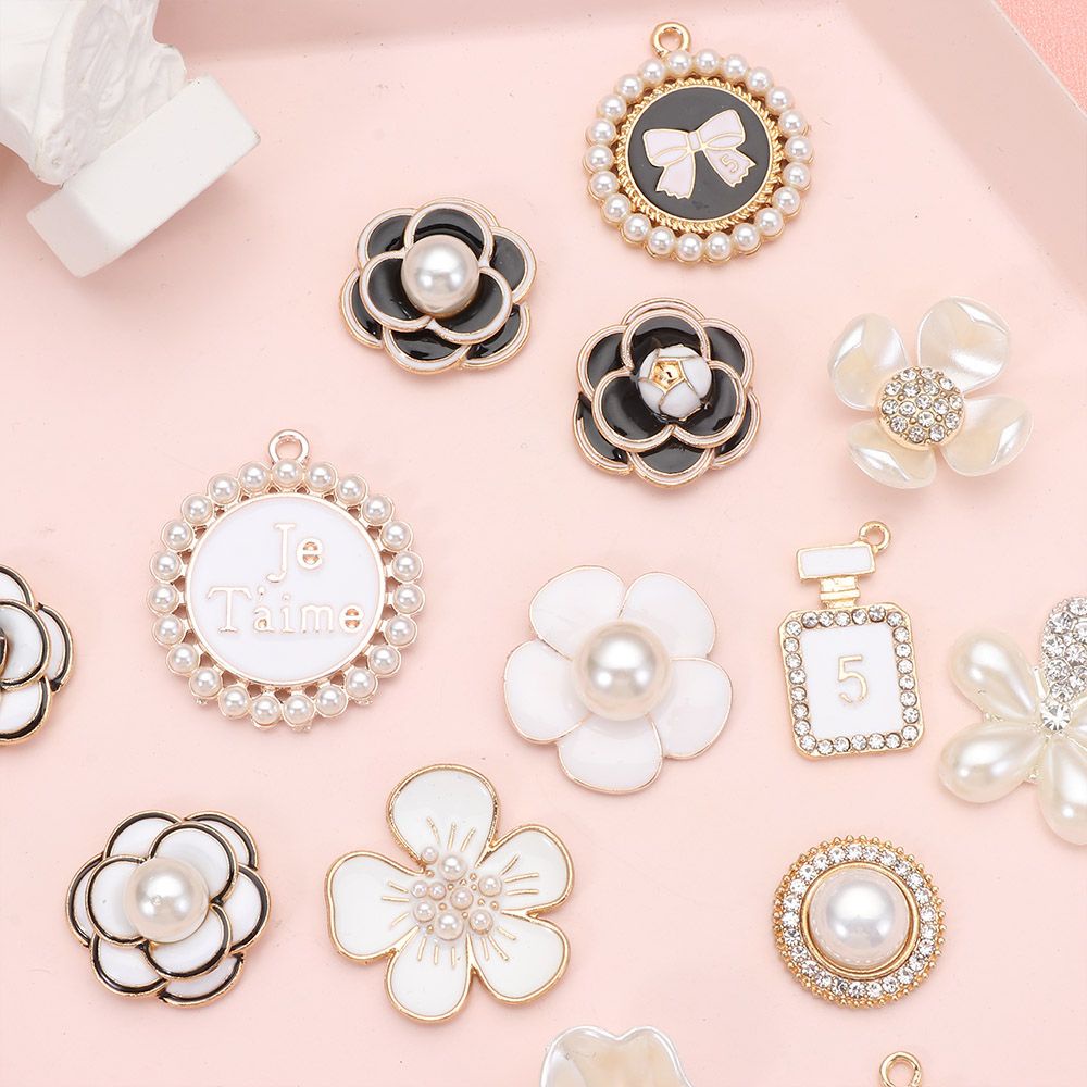 Set 5 phụ kiện hình hoa đính đá quý và ngọc trai nhiều kiểu bắt mắt dùng trang trí giày dép chuyên nghiệp