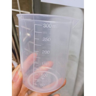 Cốc đong nhựa 300ml