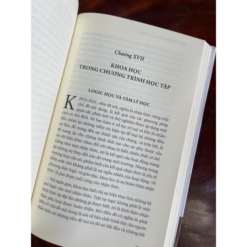 Sách- [Bìa cứng] Dân chủ và giáo dục - John Dewey - Nguyễn Sỹ Nguyên dịch – Viện Ired - Nxb tổng hợp HCM