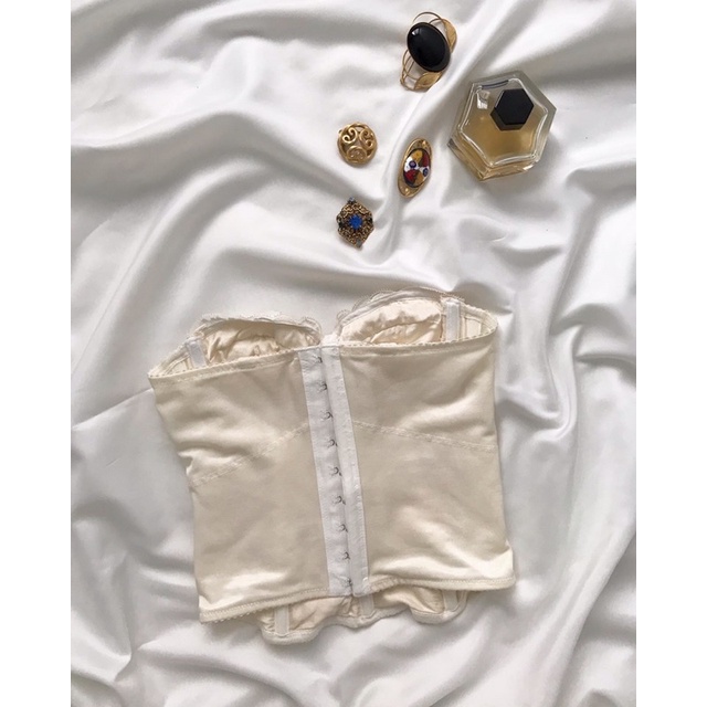 Áo corset trắng kem phối ren 2hand