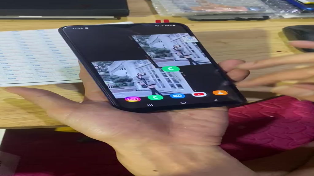 màn hình sam sung a10-m10 xịn dùng chung | BigBuy360 - bigbuy360.vn