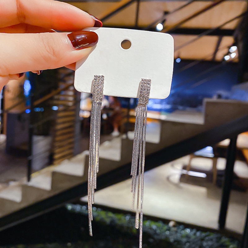 Bông Tai Tua Rua Dáng Dài Đính Đá 2022 Phong Cách Hàn Quốc Thời Trang Cho Nữ