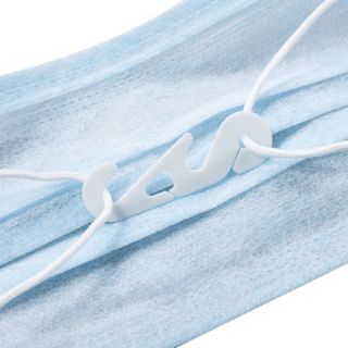 Móc đeo khẩu trang