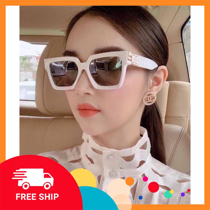 [FREESHIP_Hàng Auth] [XẢ KHO_FREESHIP]  [Mã NAVIFAHIO giảm 10K đơn 50K] Kính Râm Gọng Trắng Nữ Cá Tính[FREESHIP]🌸 Kính 