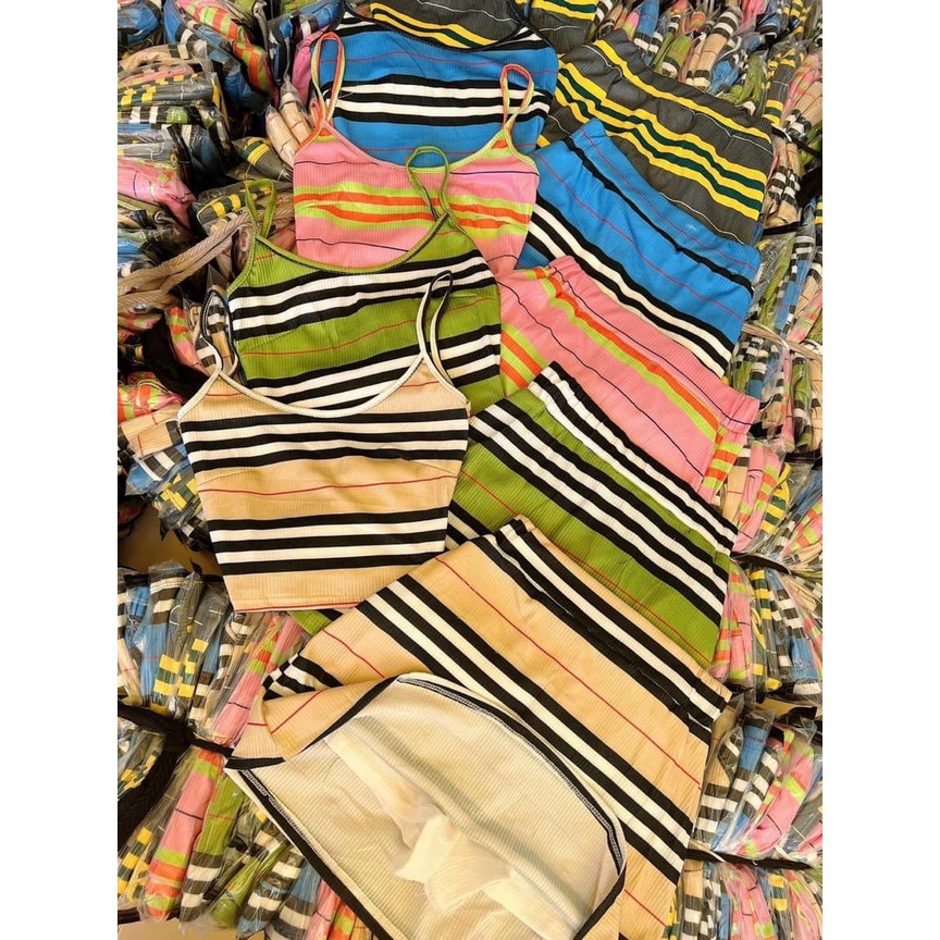 Đồ bộ nữ, set đồ bộ chân váy đùi có quần trong và áo croptop ôm 2 dây vải thun cotton gân borip dày dặn co giản
