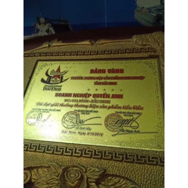Khẩu trang y tế quyền anh