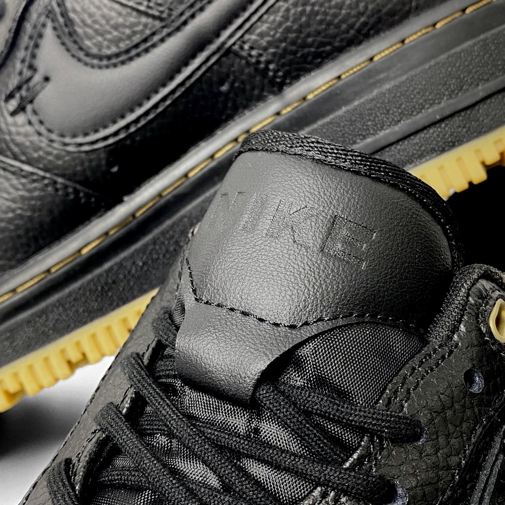 Giày Nike Air Force One Luxe BlackGum