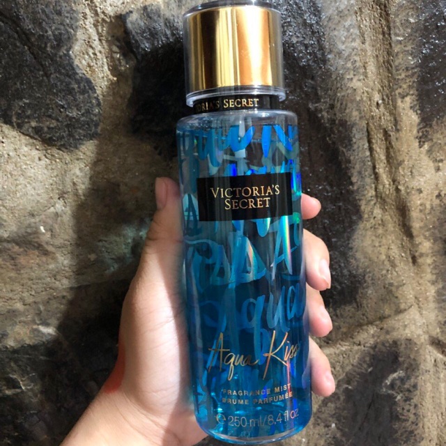 Xịt thơm toàn thân Victoria's Secret Aqua kiss 250 ml