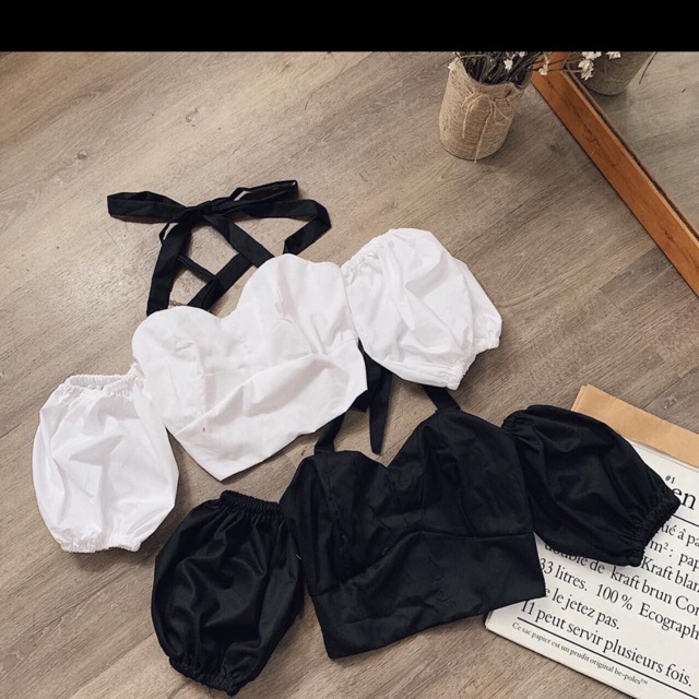 Áo trắng cột dây
