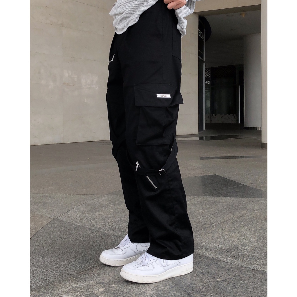 QUẦN TÚI HỘP THEFLUSH KHAKI ZIP-OFF CARGO PANTS