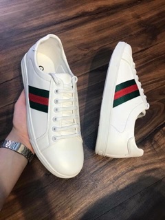 Giầy buộc dây gucci