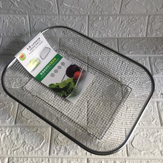 Rổ lưới Inox dùng cho nhà bếp.