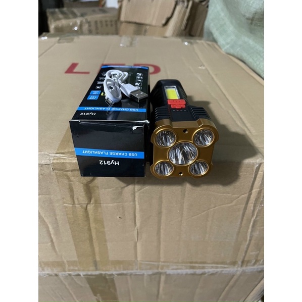 Đèn bin siêu sáng cầm tay.