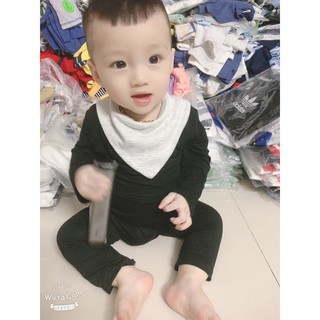 Yếm cổ bé trai bé gái