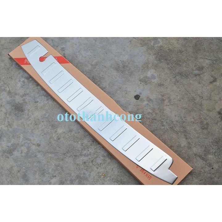 CHỐNG TRẦY CỐP NGOÀI INOX FORD ECO SPORT 2016-2018