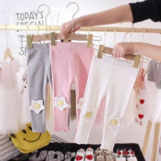 Quần legging nữ phù hợp với quần lửng họa tiết trứng mỏng và dễ thương