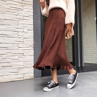 Chân váy len xoè cuốn bèo dáng dài