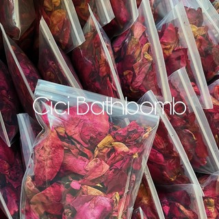 Cánh hoa hồng khô