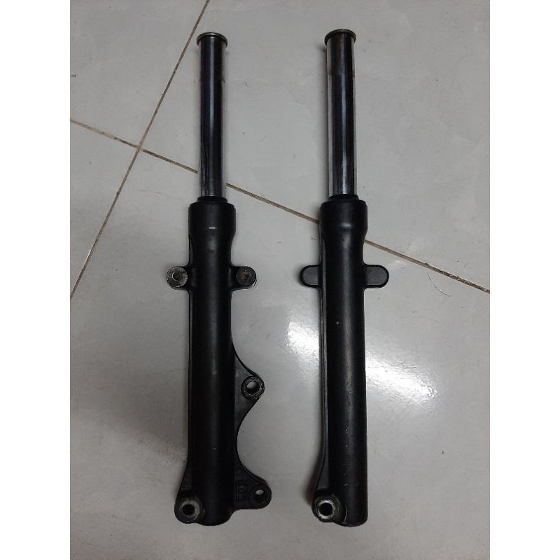 Phuột trước đĩa của Ex 135 rin theo xe chính hãng