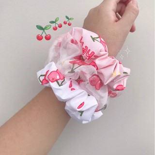 Cột tóc scrunchies cherry