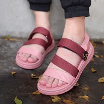 [Mua Kèm Áo Thun 0Đ] Giày Sandal Nữ Hiệu MOL - MS2HP Hồng