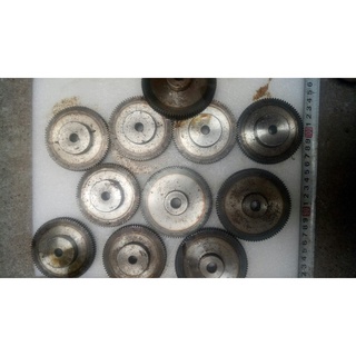 Bánh răng thẳng 80 răng lỗ trục phi 10mm